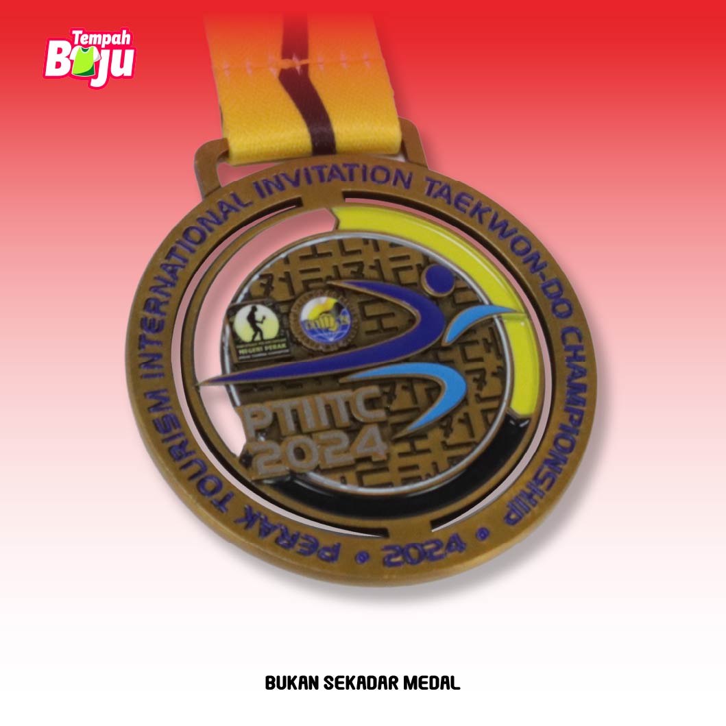 custom medal kayu, acrylic & zinc alloy TB-29