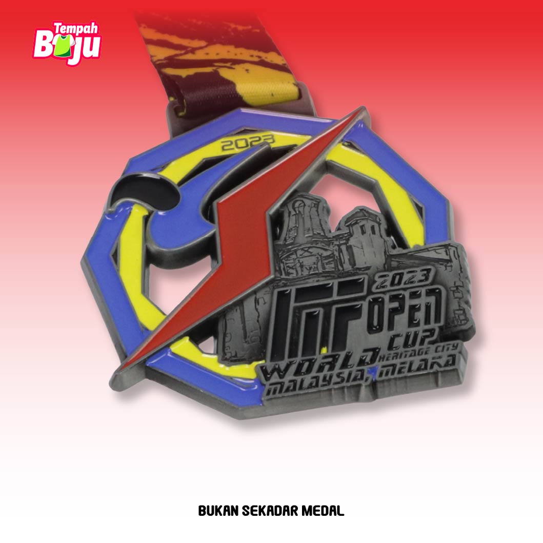 custom medal kayu, acrylic & zinc alloy TB-31